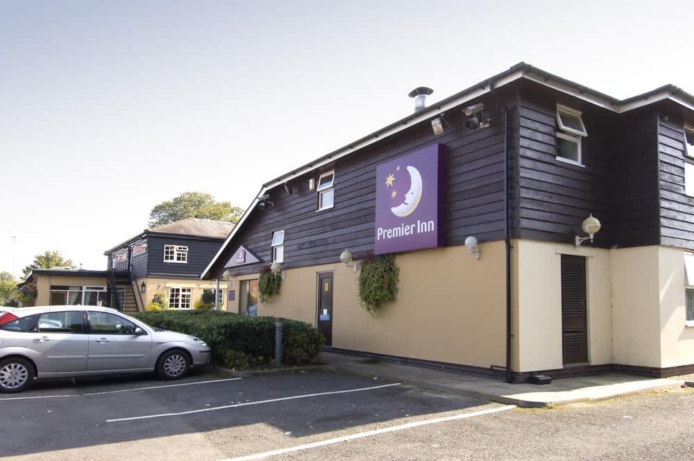 Premier Inn Cheltenham North West 1