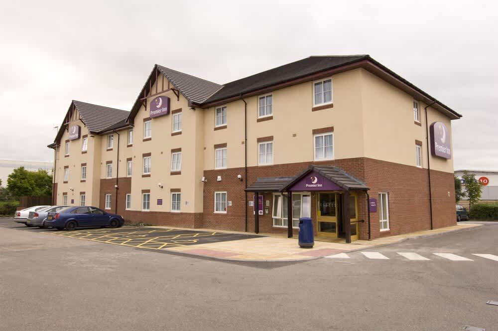 Premier Inn Coventry East - M6 J2 1