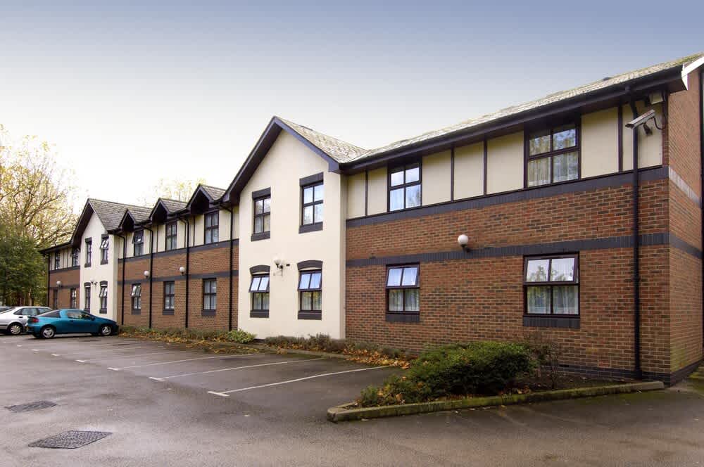 Premier Inn Stockport South 1
