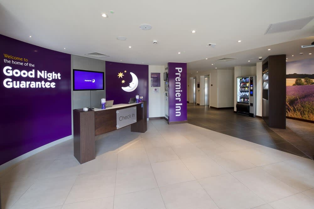Premier Inn Cirencester 2
