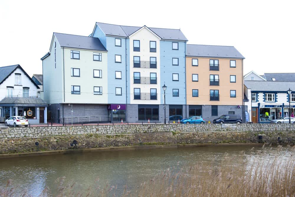 Premier Inn Bude 1