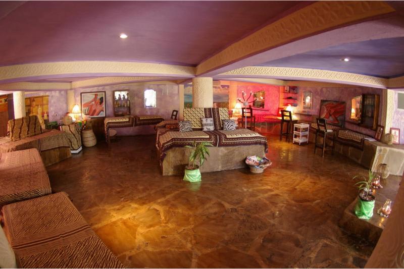 Jacaranda Beach Resort 2