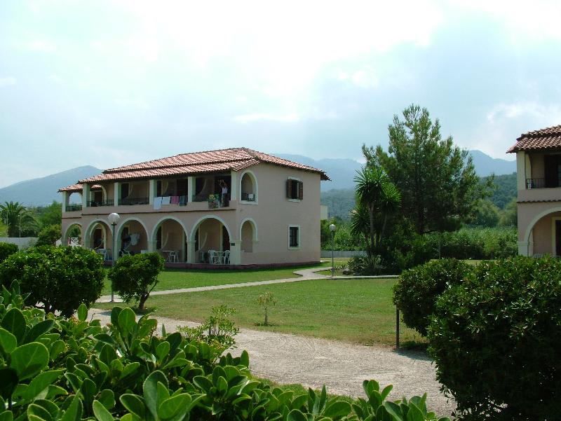 Kamari Apartments 2