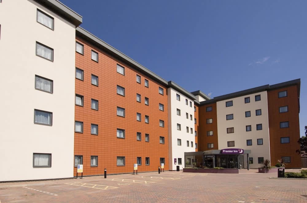 Premier Inn Portsmouth Port Solent 1