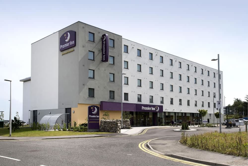 Premier Inn Aberdeen Airport - Dyce 1