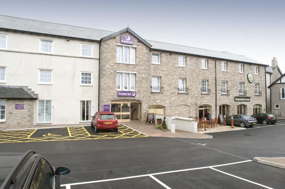 Premier Inn Kendal Central 1