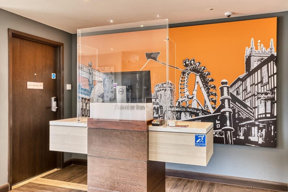 Premier Inn Buckingham 2