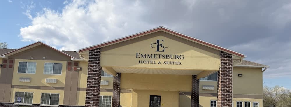 Emmetsburg Hotel & Suites 1