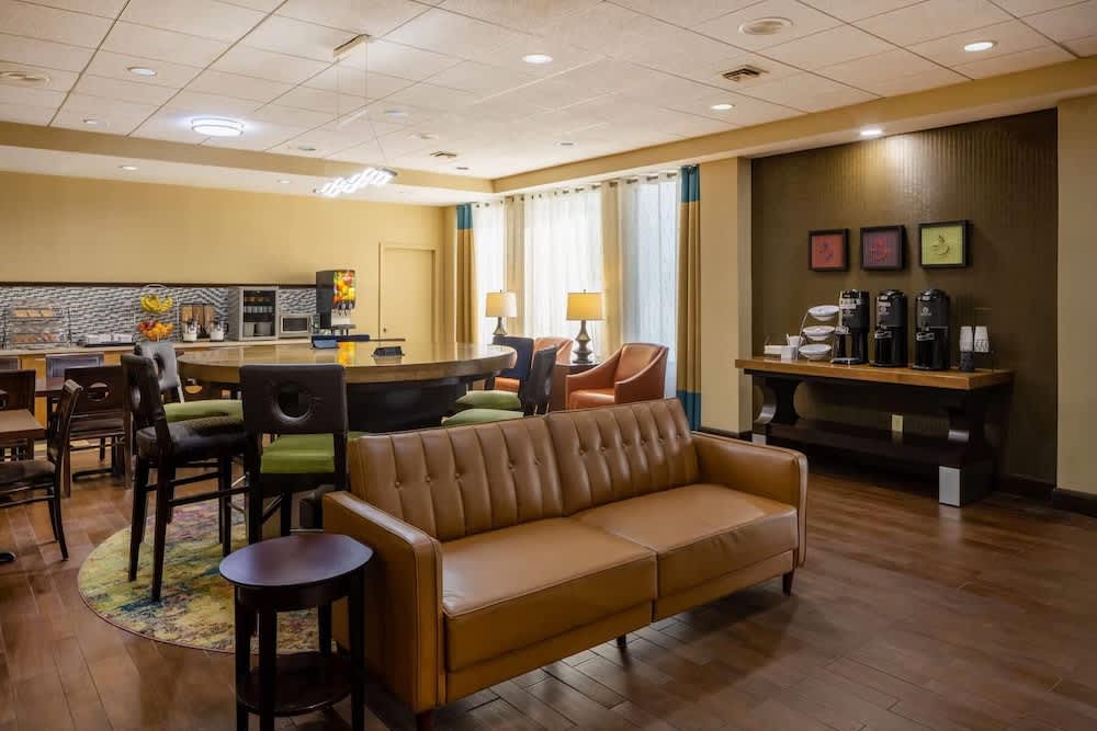 Park Inn by Radisson, Columbus State University Area 1