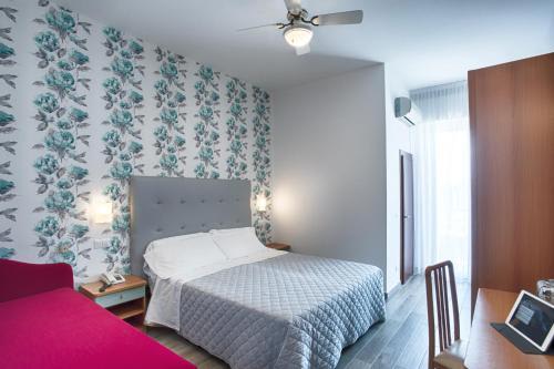 Hotel Mirabel 2
