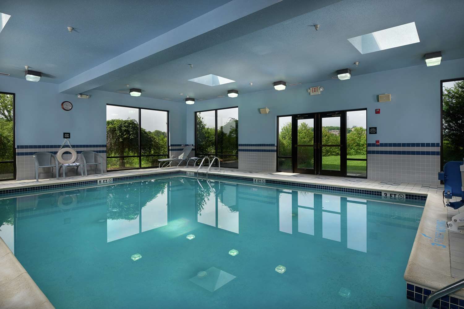 Hampton Inn Shrewsbury 2