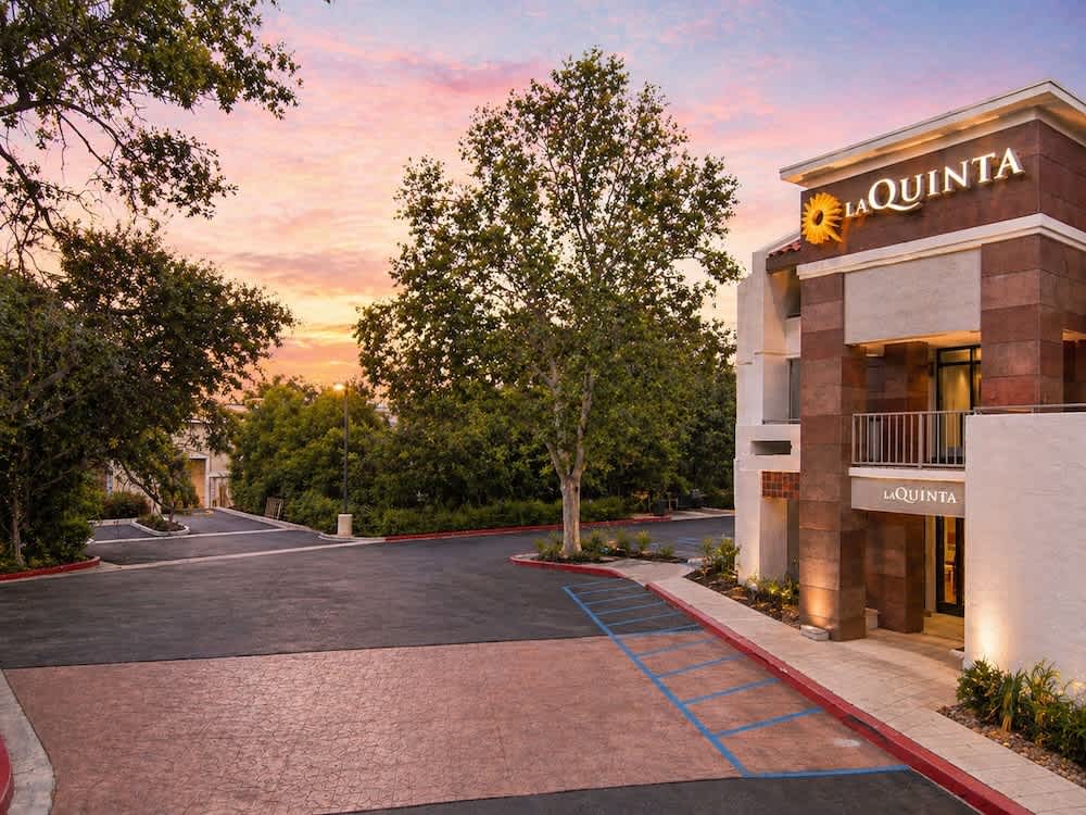 La Quinta by Wyndham Thousand Oaks-Newbury Park 1