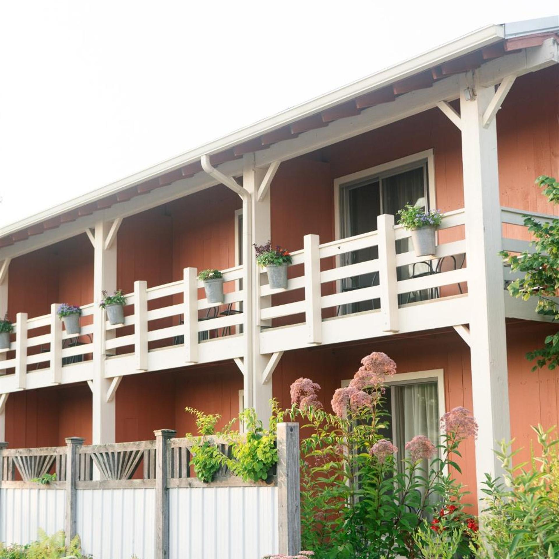 Brown County Inn 1