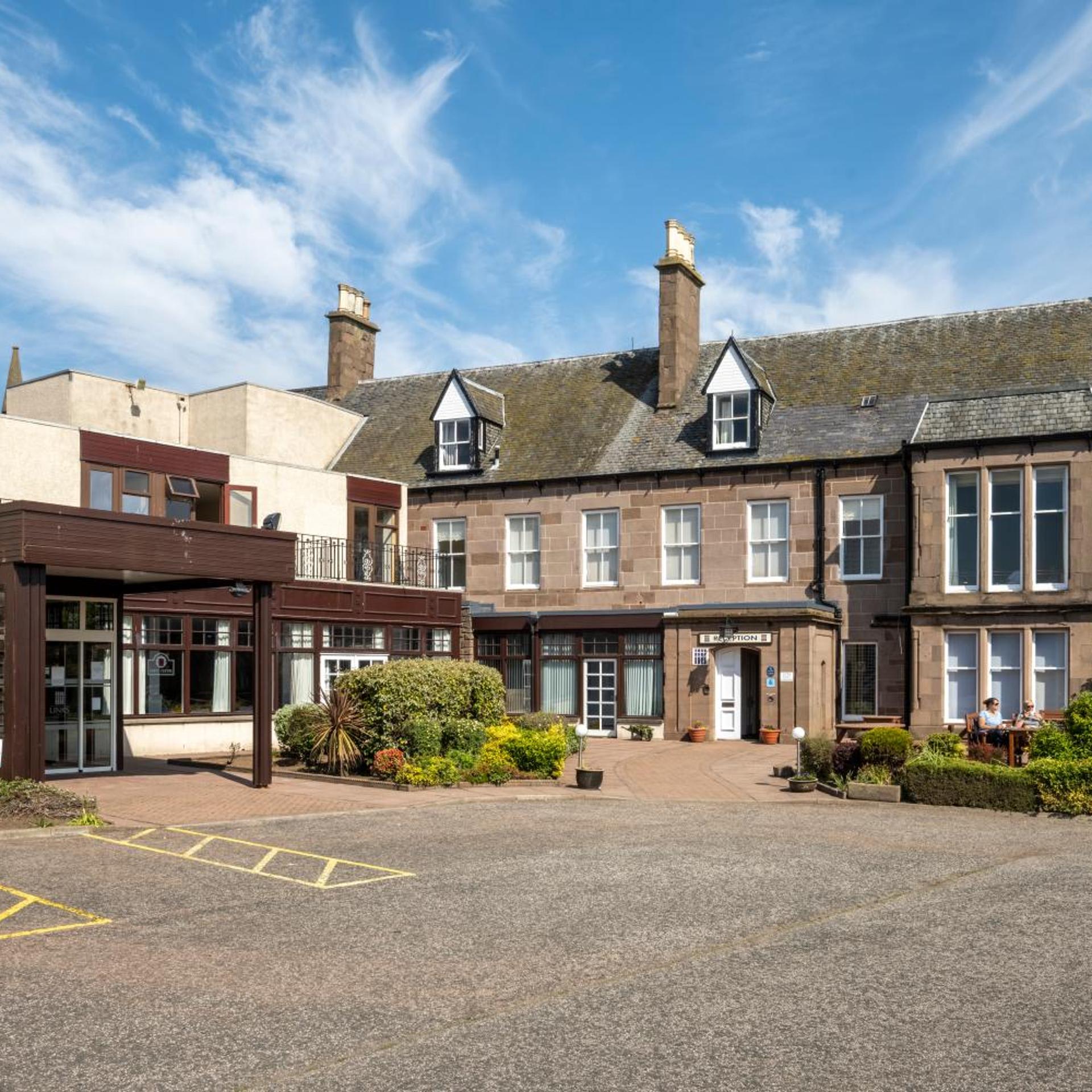 Links Hotel 1