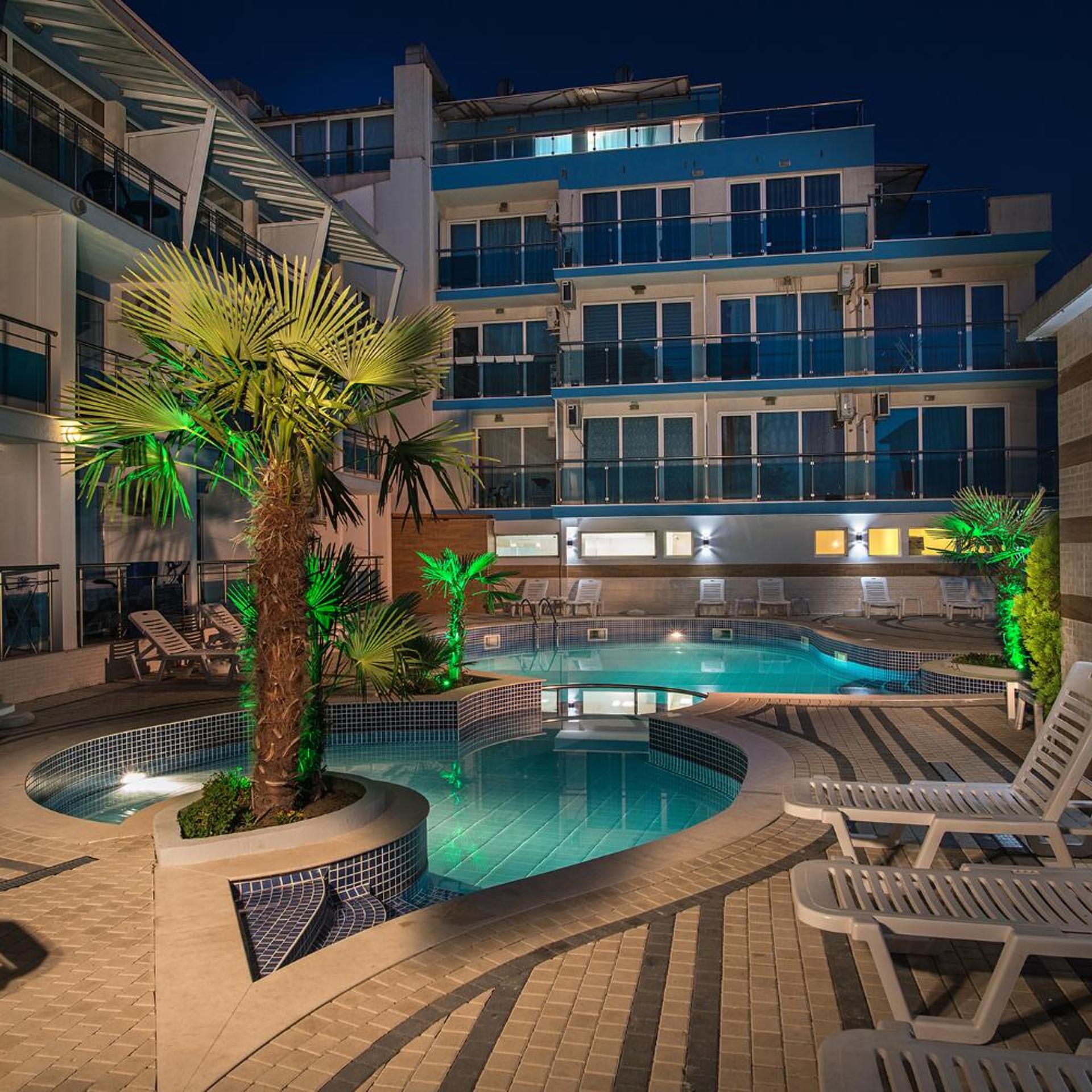 Hotel Eskada Beach 2