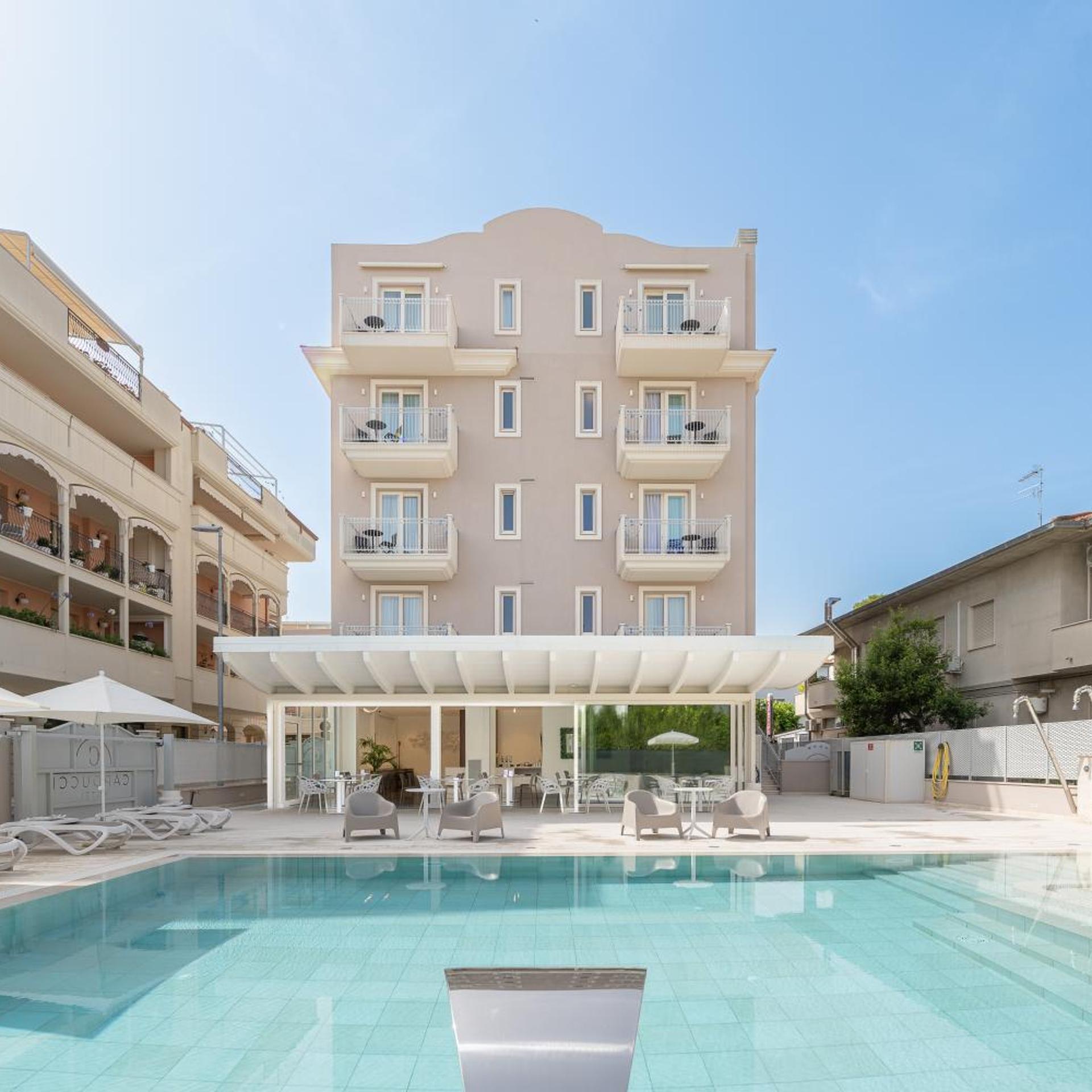 Hotel Carducci 2