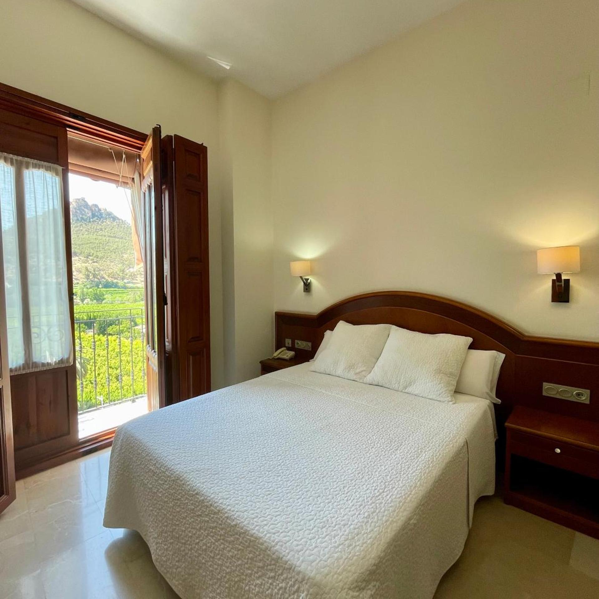 Hotel San Sebastián Hospedería 1