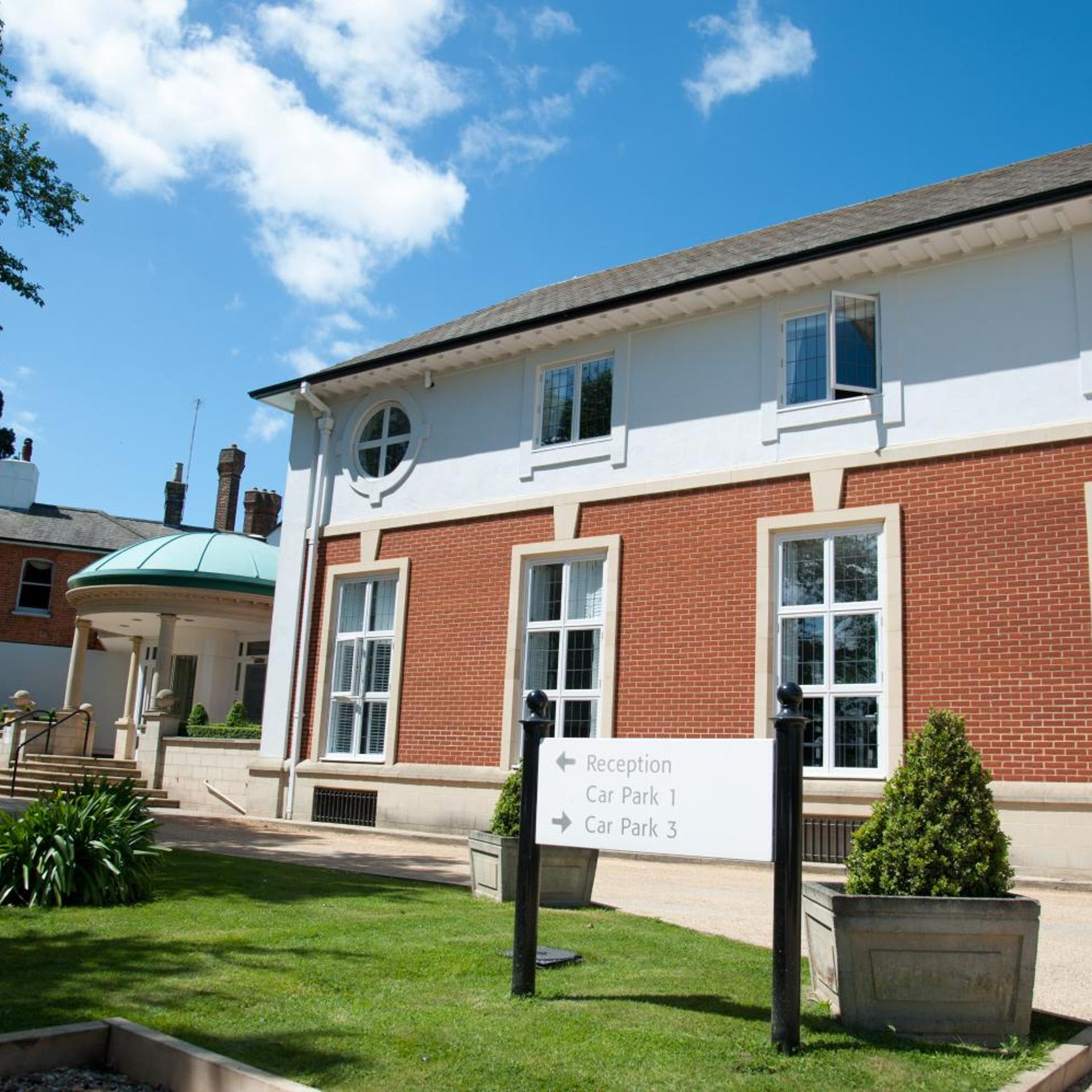 Greenwoods Hotel & Spa 2