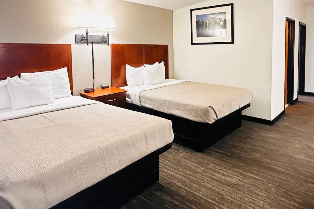 Quality Inn St Paul-Minneapolis-Midway 1