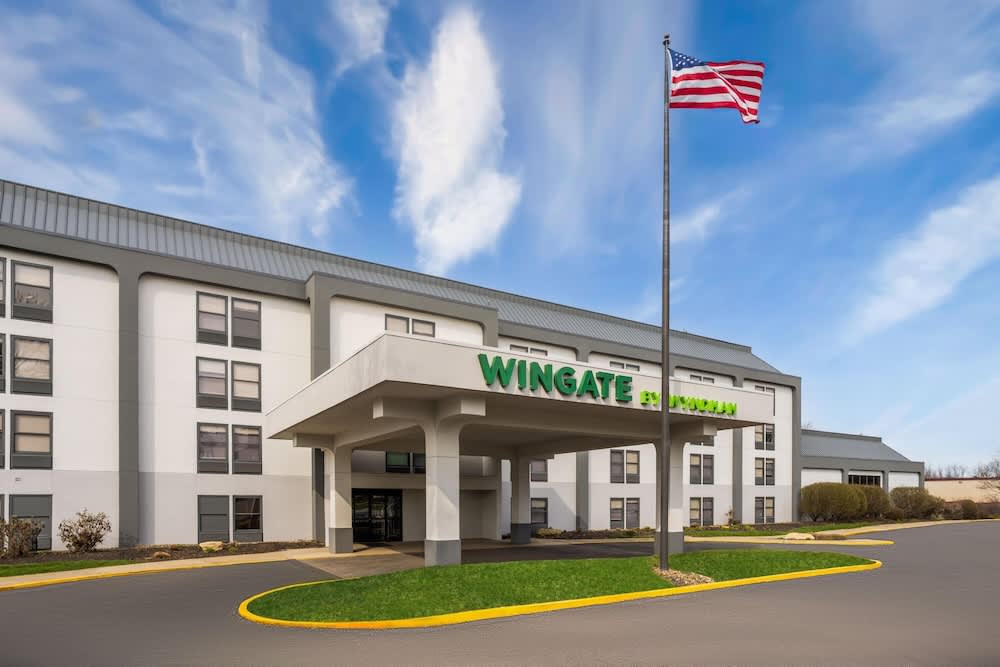 Wingate by Wyndham Cranberry 1
