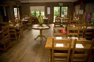 White Hart by Chef & Brewer Collection 1