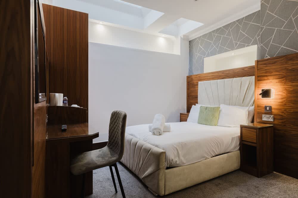 The Gate Hotel 1