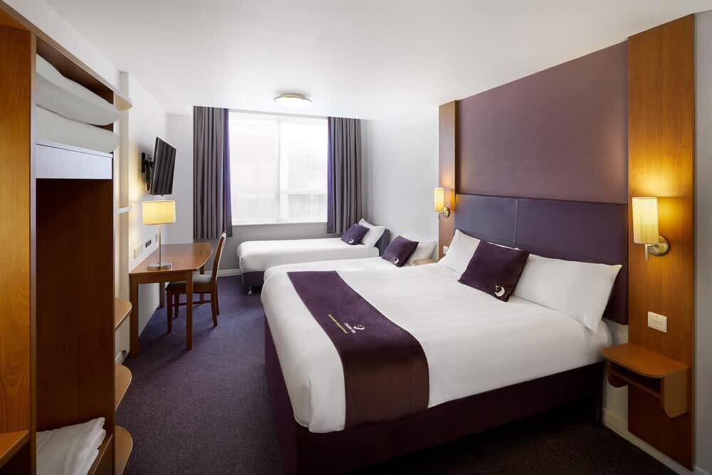 Premier Inn Cannock - Orbital 2
