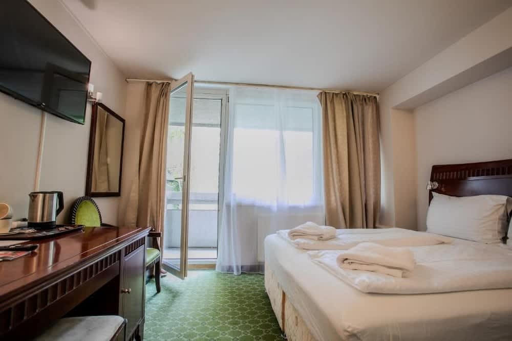 Hotel Attaché l contactless check-in 2