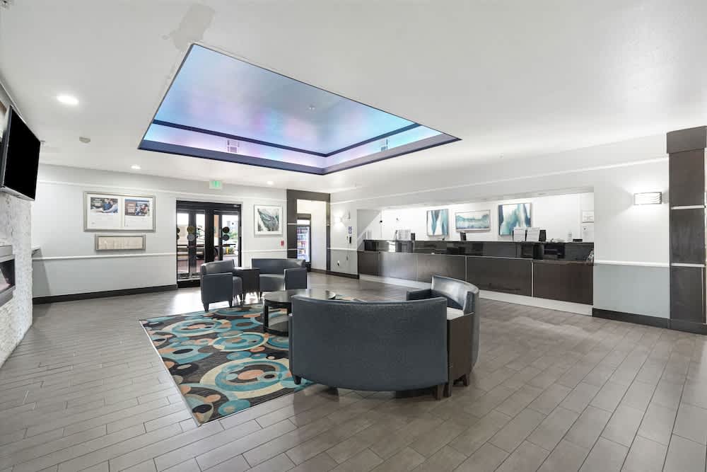 Sonesta Essential HOU Airport Road 1