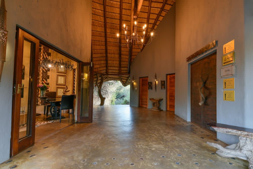 Pondoro Game Lodge 2