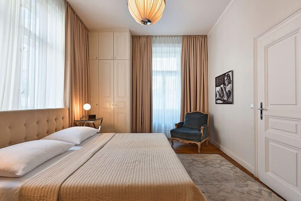 6 rooms Naschmarkt 2