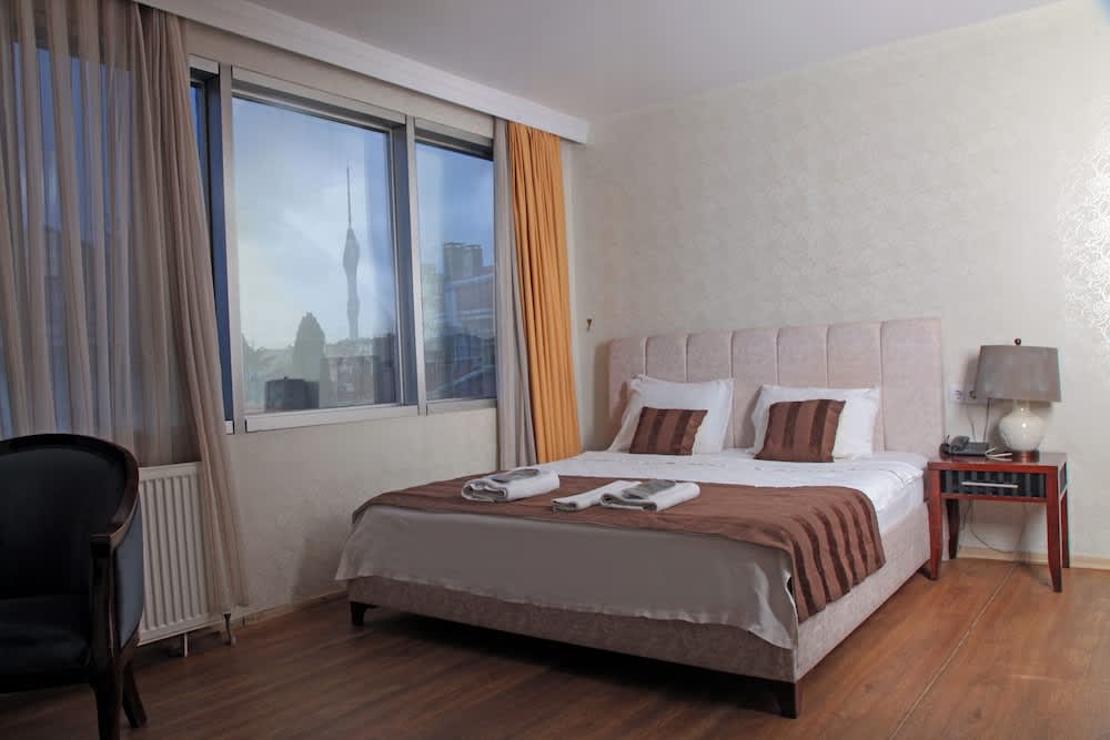 Çamlıca Tower Hotel 1
