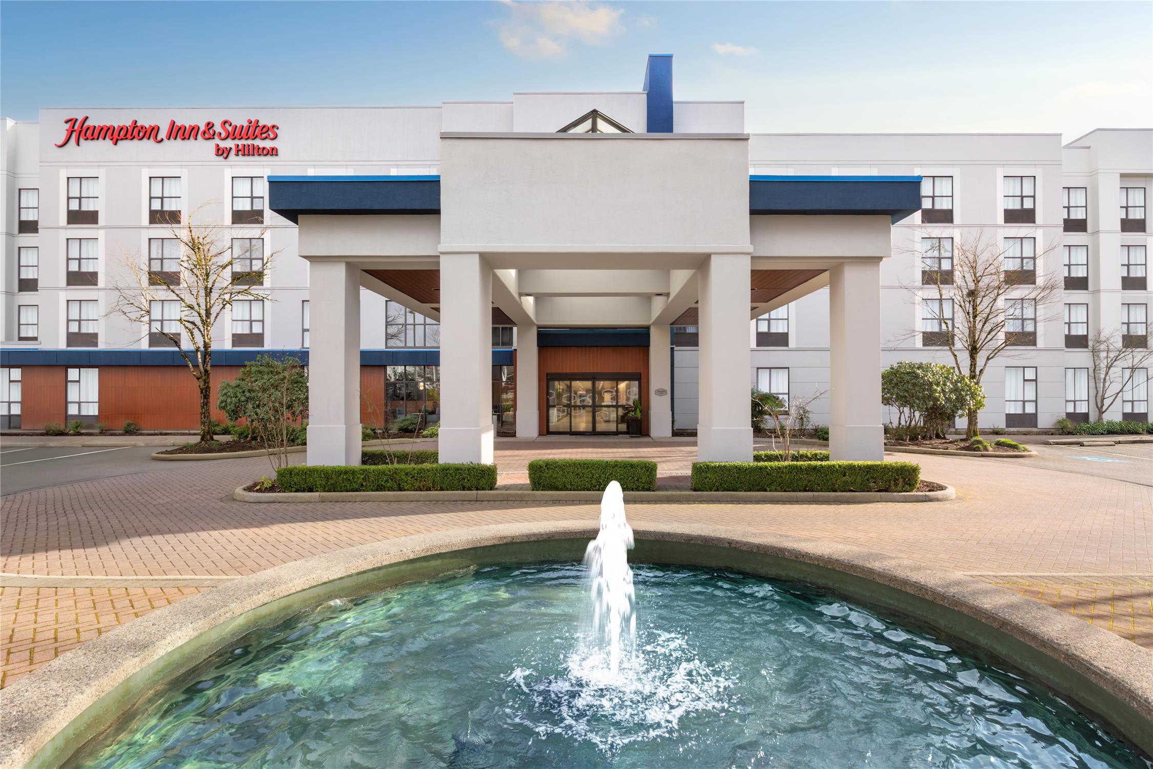 Hampton Inn & Suites by Hilton Langley-Surrey 1