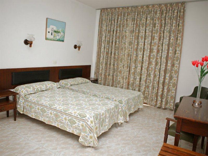 Hostal Cervantes 2