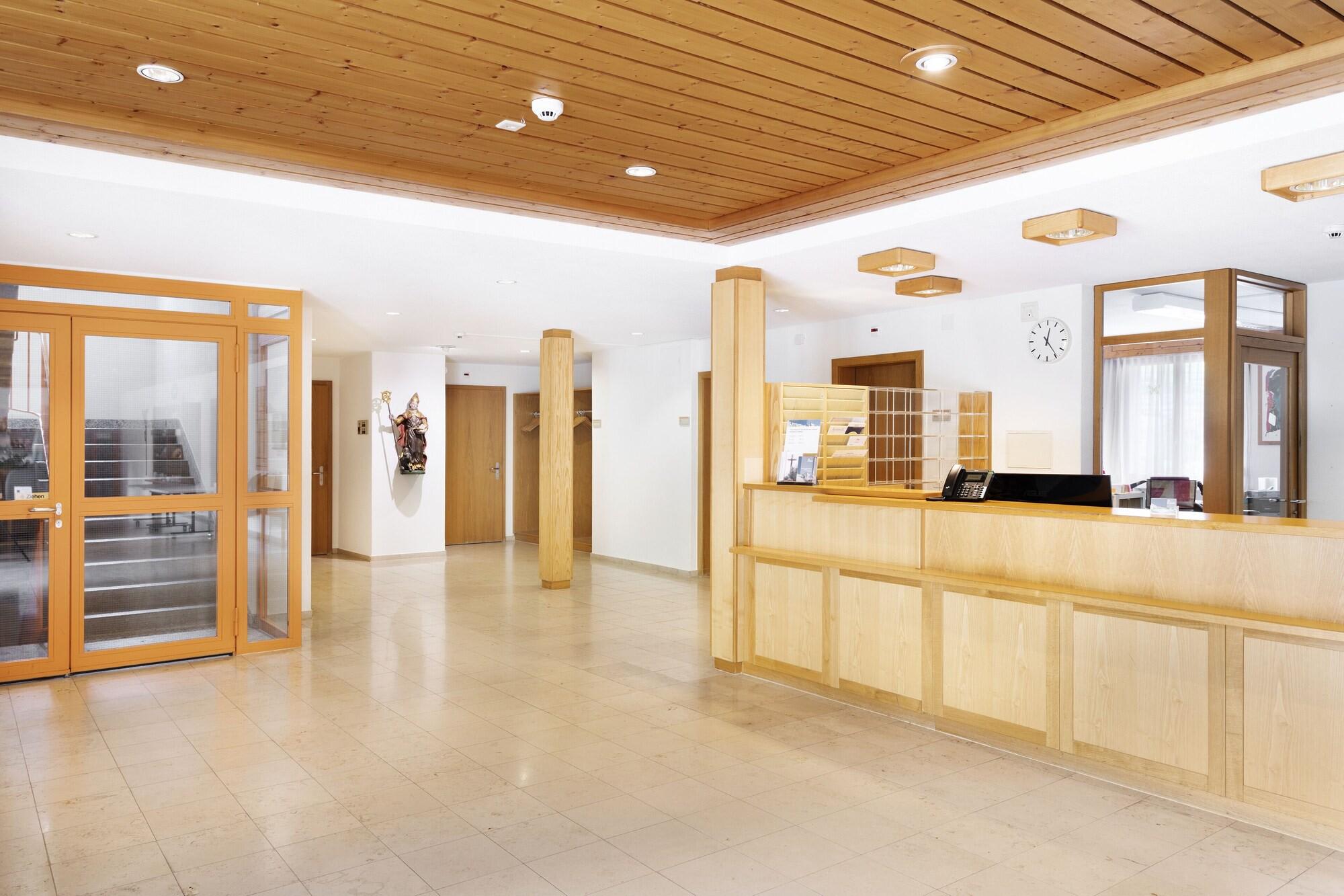 Hotel & Bildungshaus St. Jodern 1