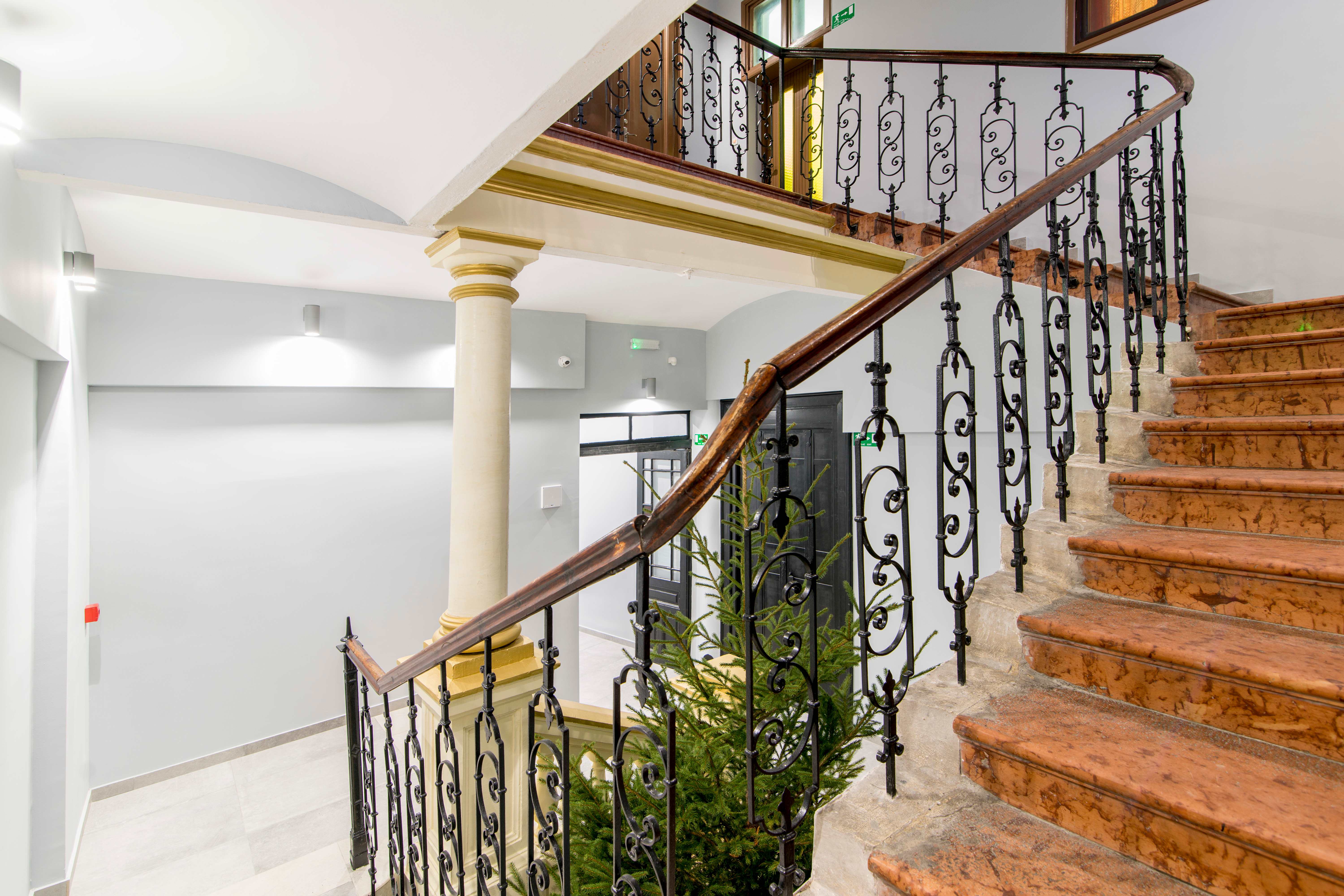 Lanterna Rooms City Center 1
