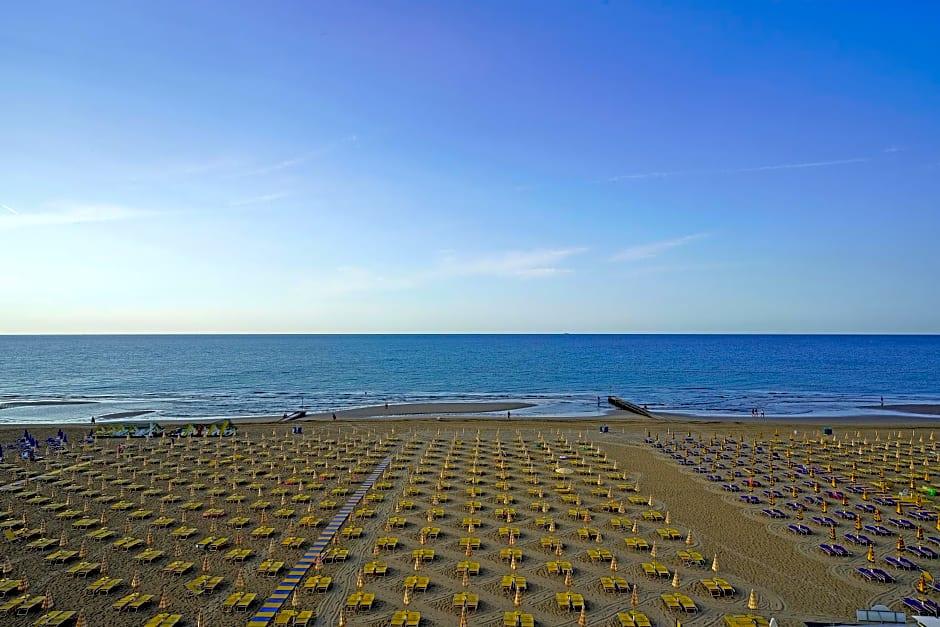 Hotel Strand a frontemare 2