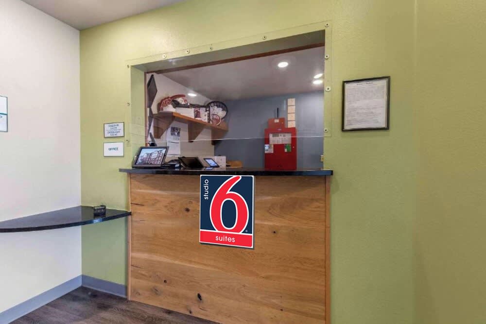 Studio 6 Extended Stay Oklahoma City Norman OK 2