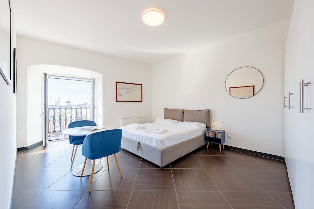 Sea View Apartment Next To Acquarium 1