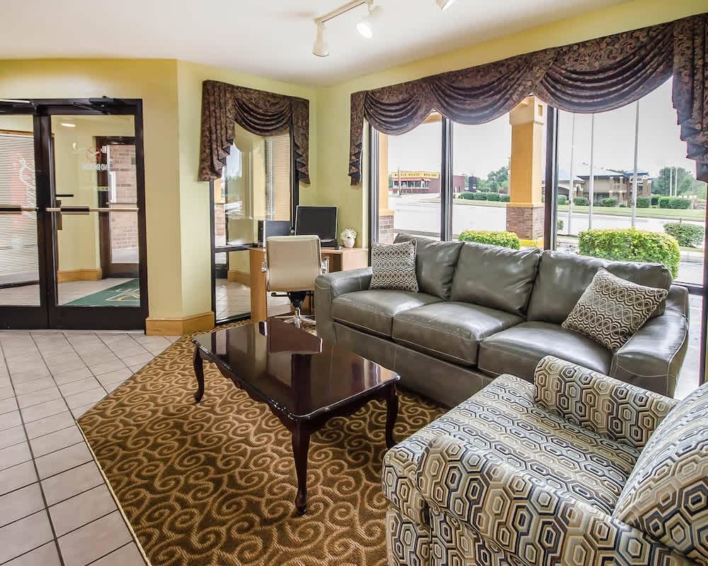 Quality Inn Franklin South 2