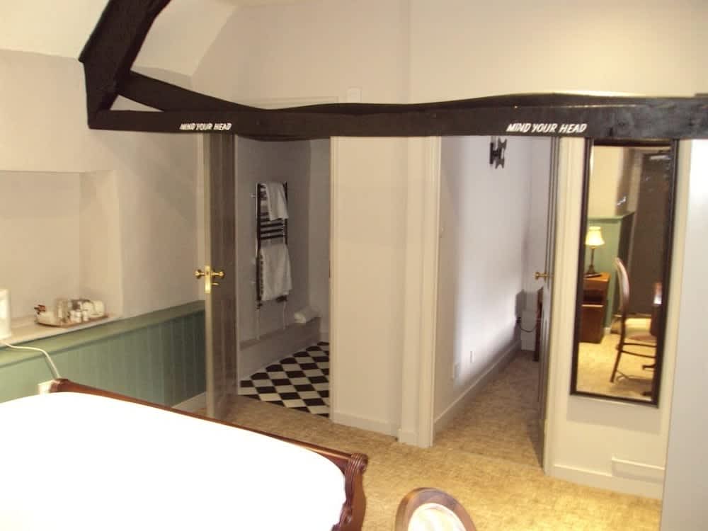 George Inn, Mere 2
