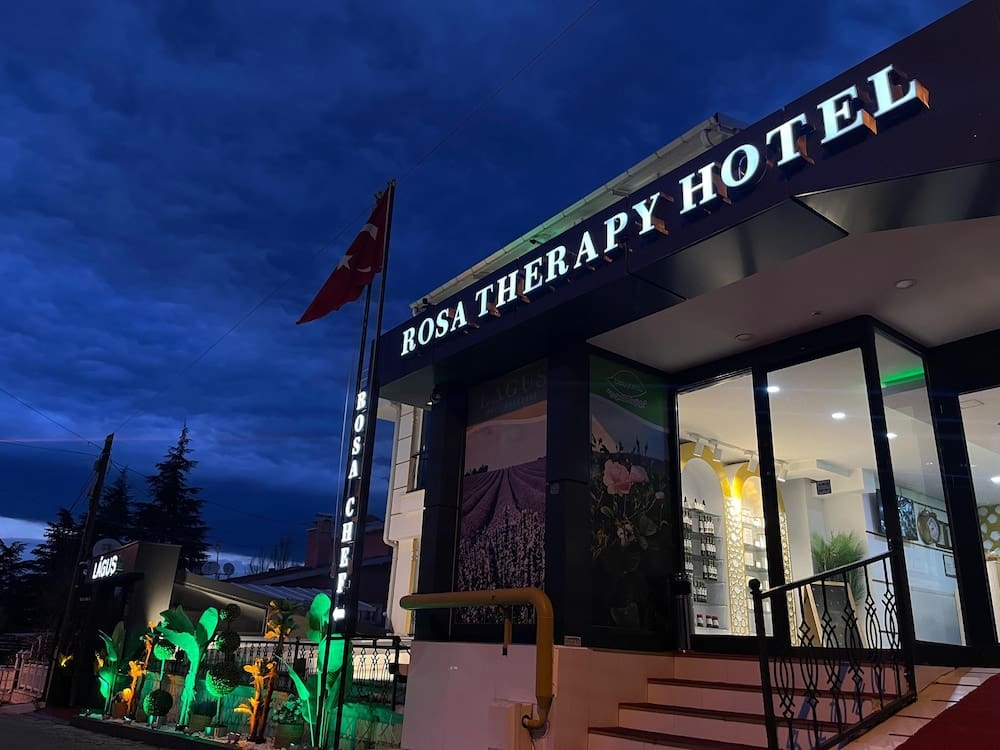 Rosa Therapy Butik Otel 1