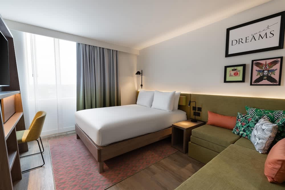 Hampton By Hilton Salzburg Messe 1