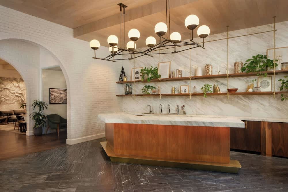 Halcyon, a hotel in Cherry Creek, Denver 2
