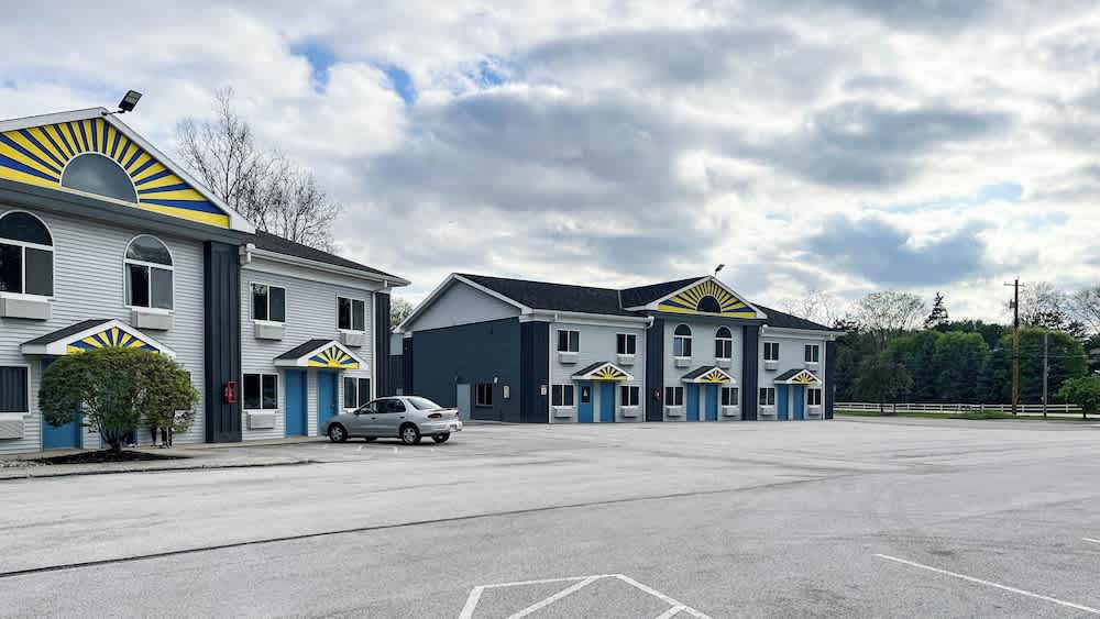 Studio 6 Suites - Tiffin, OH 1