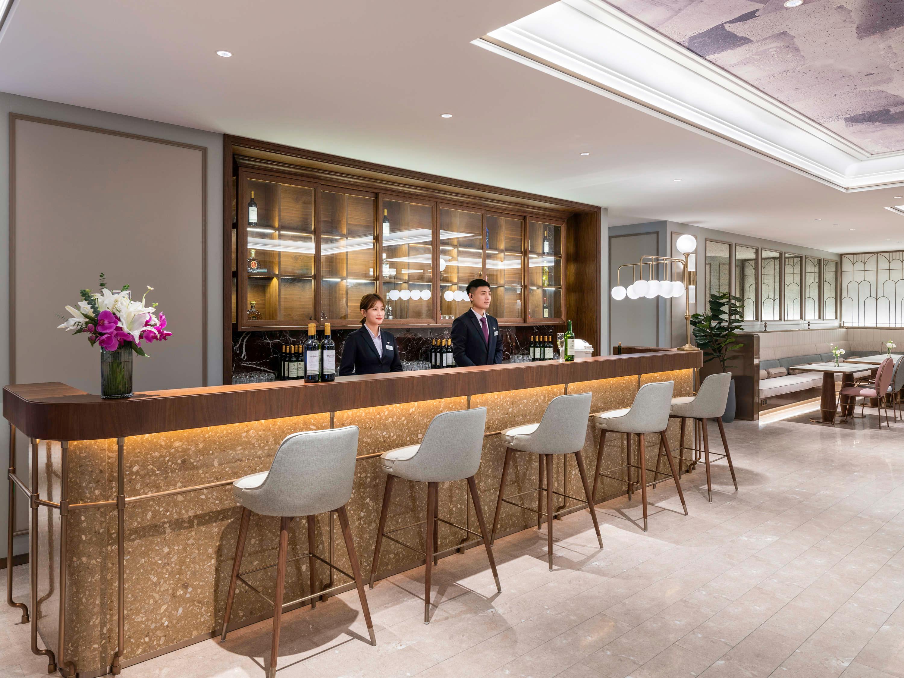 Mercure Shanghai Waigaoqiao 1