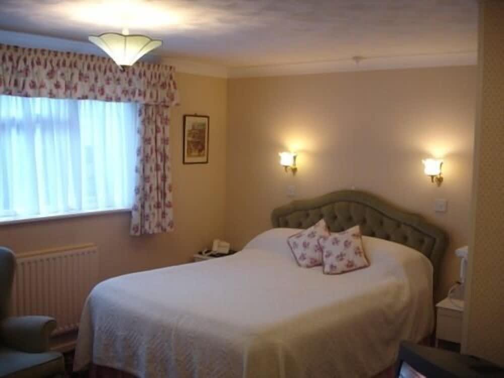 The Chudleigh 2