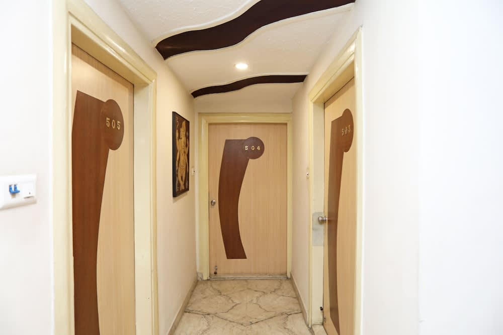 Hotel Rushabh Home 2
