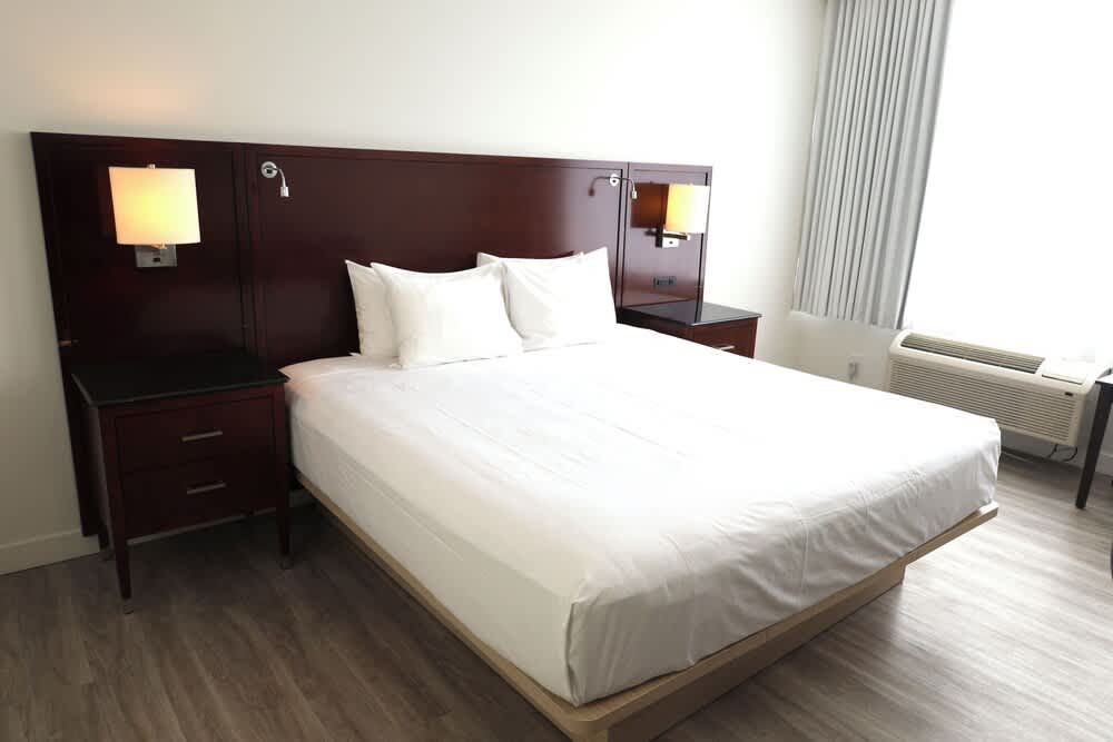 Travelodge by Wyndham Quebec City Hotel & Convention Centre 2