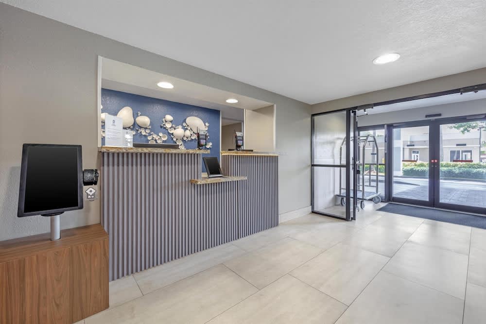 Best Western Fort Lauderdale Airport/Cruise Port 2